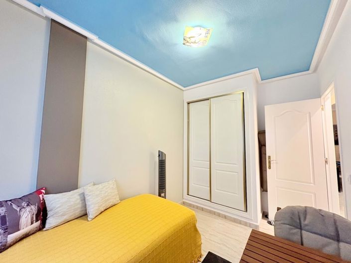 Image No.14-2 Bed Townhouse for sale