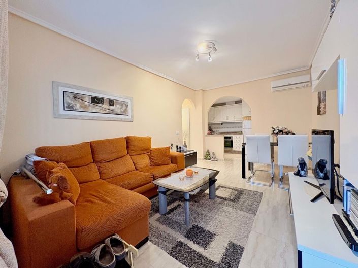 Image No.3-2 Bed Townhouse for sale