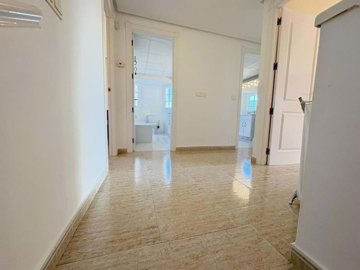 1447-646396-78d1f4f8b6655591b02d22fabb36a692d