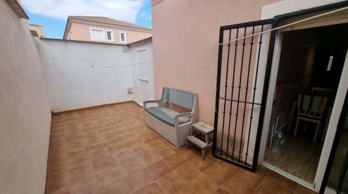 Image No.9-4 Bed Townhouse for sale