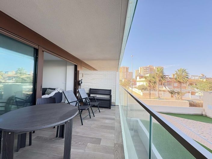 Image No.20-2 Bed Apartment for sale