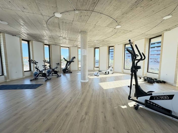 Image No.30-2 Bed Apartment for sale