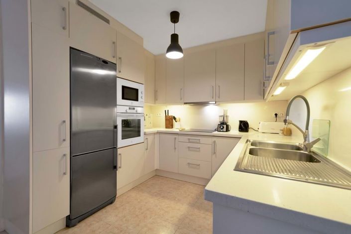 Image No.18-2 Bed Apartment for sale