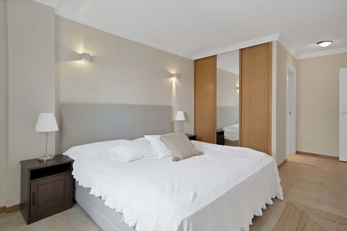 Image No.23-2 Bed Apartment for sale