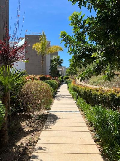 Image No.23-2 Bed Apartment for sale