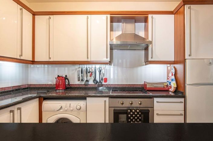 Image No.10-2 Bed Apartment for sale