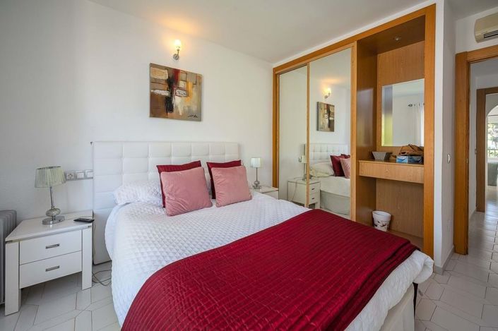 Image No.10-2 Bed Apartment for sale