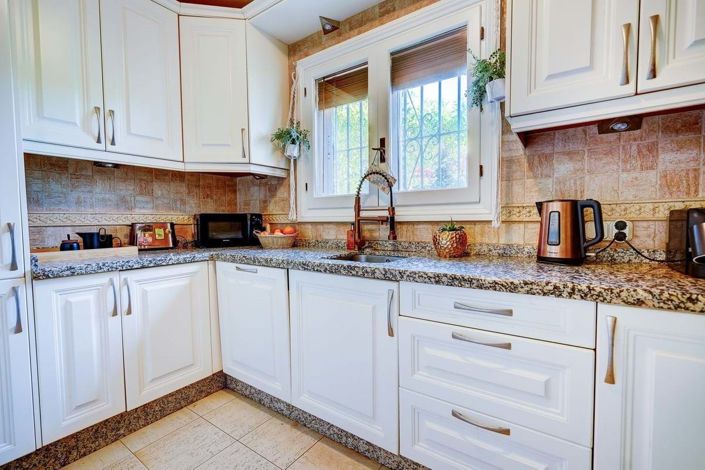 Image No.10-4 Bed Villa for sale