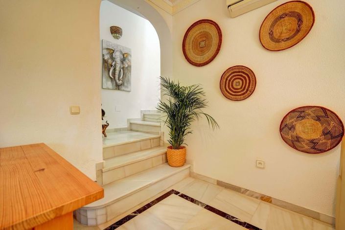 Image No.17-4 Bed Villa for sale