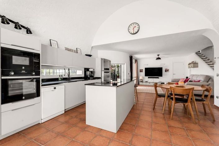 Image No.11-3 Bed Villa for sale