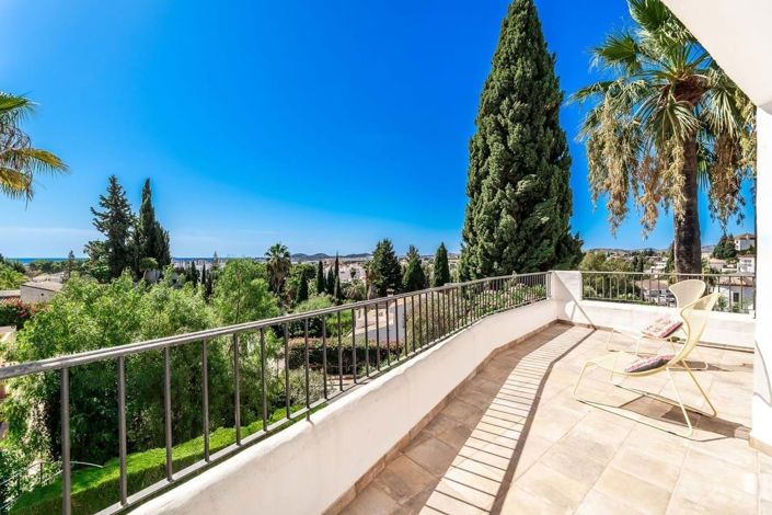 Image No.22-3 Bed Villa for sale