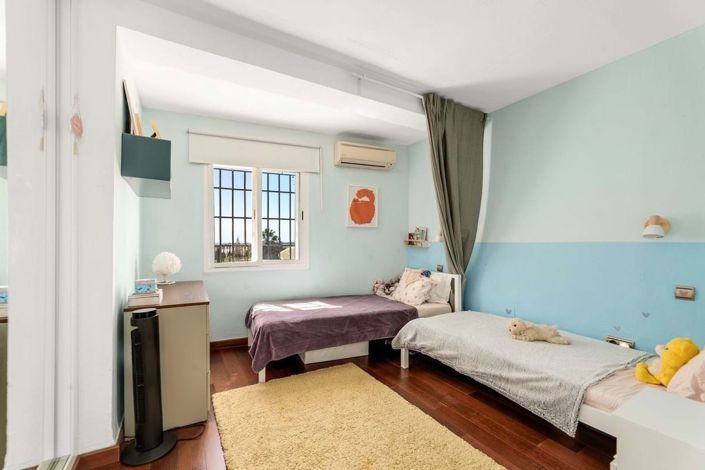 Image No.24-3 Bed Villa for sale