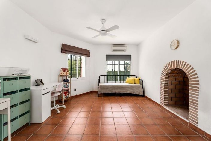 Image No.27-3 Bed Villa for sale