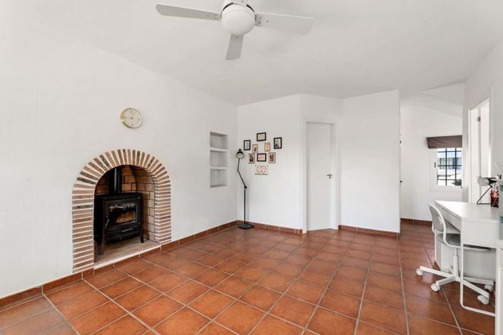 Image No.28-3 Bed Villa for sale