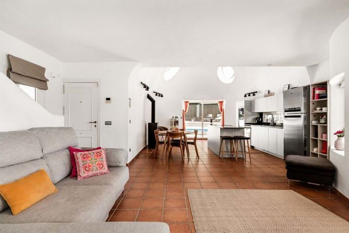 Image No.5-3 Bed Villa for sale