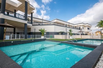 2 Bed Apartment for sale