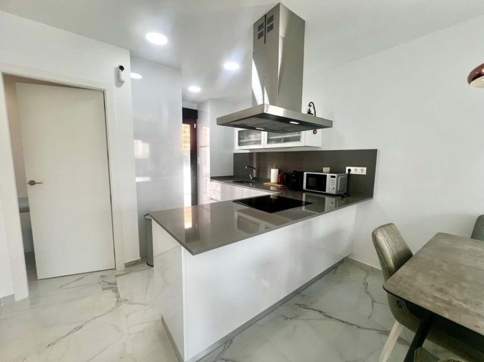 Image No.7-3 Bed Villa for sale