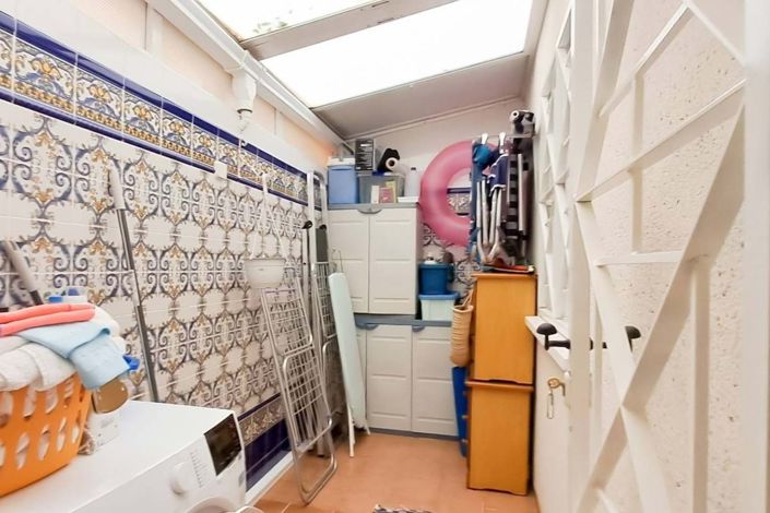 Image No.13-2 Bed Bungalow for sale