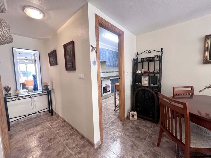 Image No.20-2 Bed Apartment for sale