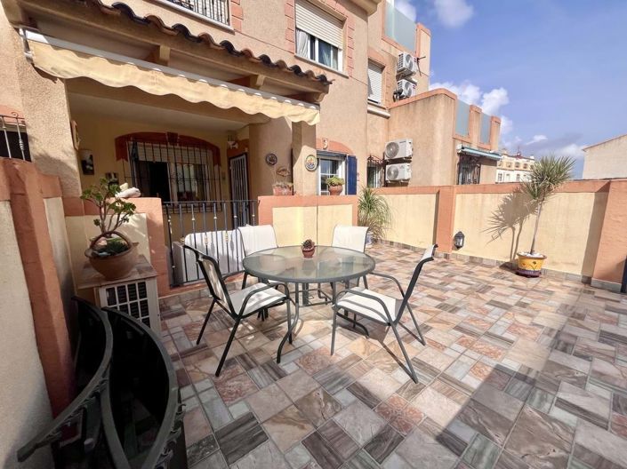 Image No.23-2 Bed Apartment for sale