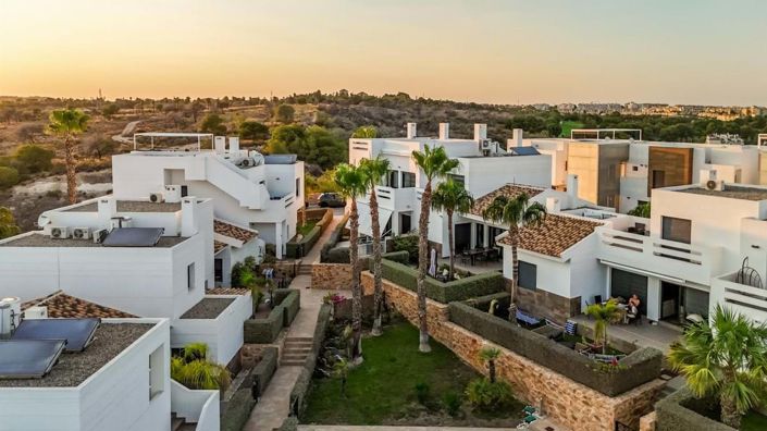 Image No.36-2 Bed Penthouse for sale