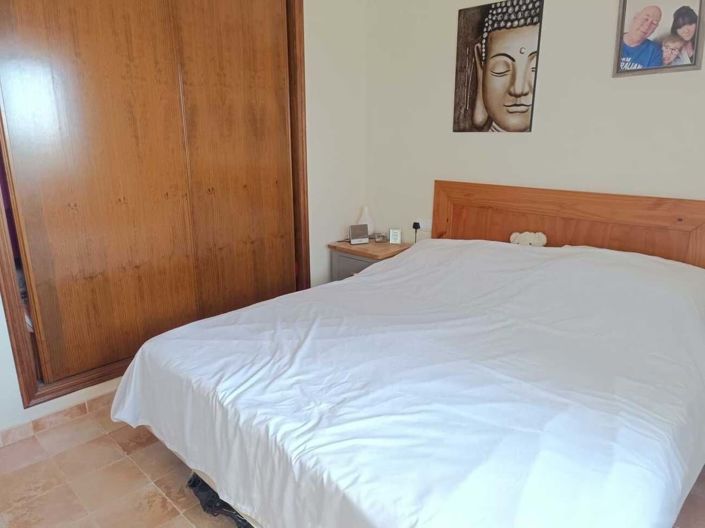 Image No.32-2 Bed Semi-Detached for sale