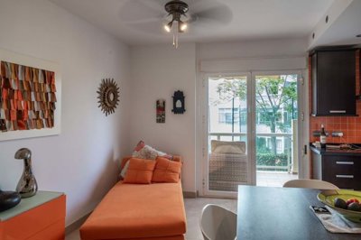 1447-645781-78d1f4f8b6655591b02d22fabb36a692d