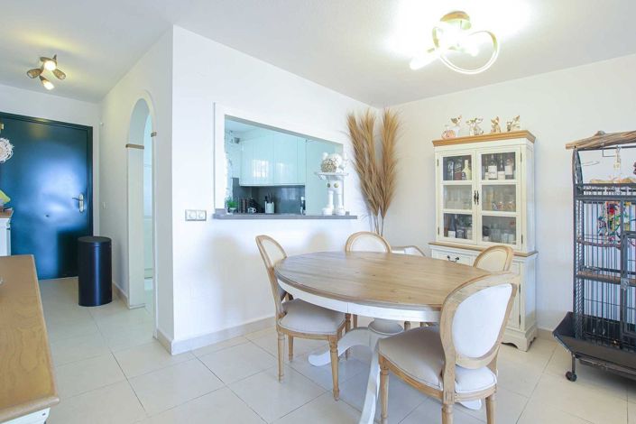 Image No.4-2 Bed Penthouse for sale