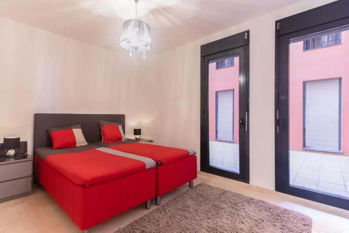 Image No.18-2 Bed Apartment for sale