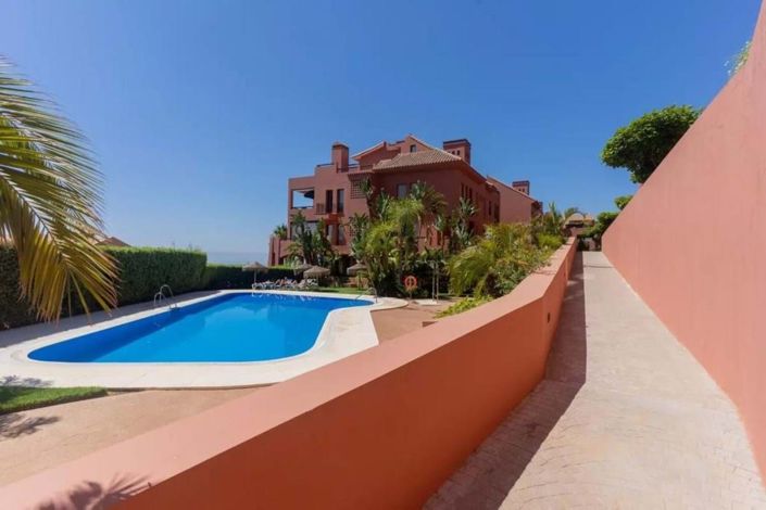 Image No.25-2 Bed Apartment for sale