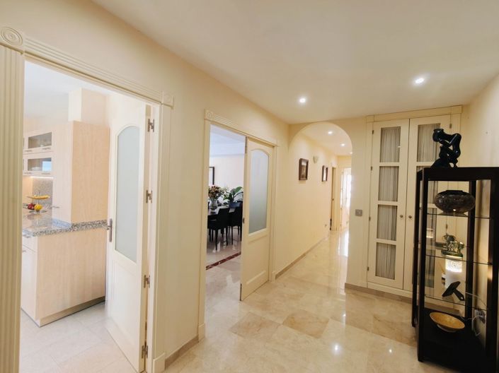 Image No.7-3 Bed Apartment for sale