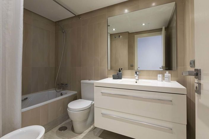 Image No.25-3 Bed Apartment for sale