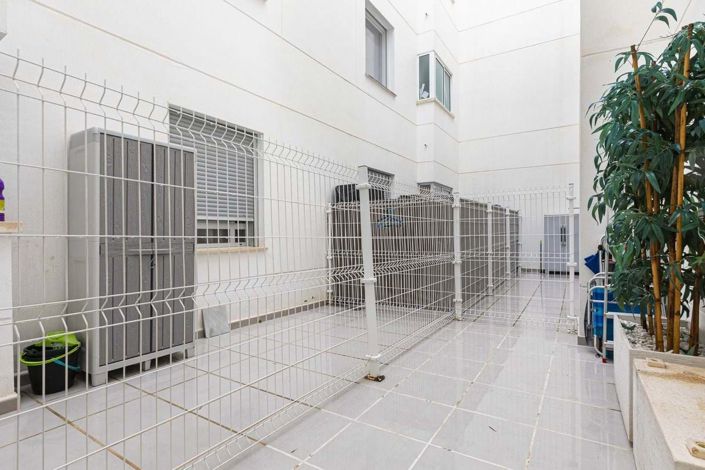 Image No.41-3 Bed Apartment for sale