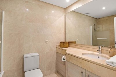 1447-645359-78d1f4f8b6655591b02d22fabb36a692d