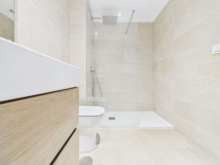 Image No.18-2 Bed Apartment for sale