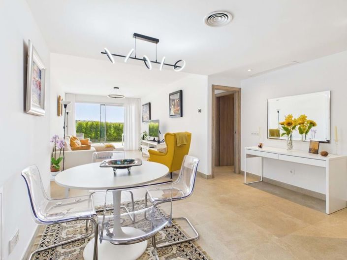 Image No.5-2 Bed Apartment for sale