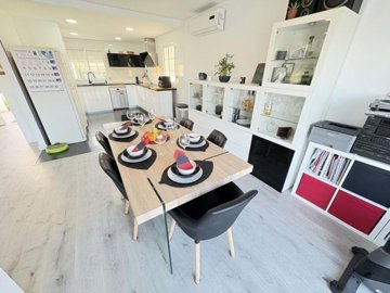 1447-647294-78d1f4f8b6655591b02d22fabb36a692d