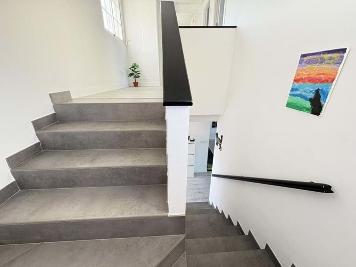 Image No.23-3 Bed Villa for sale