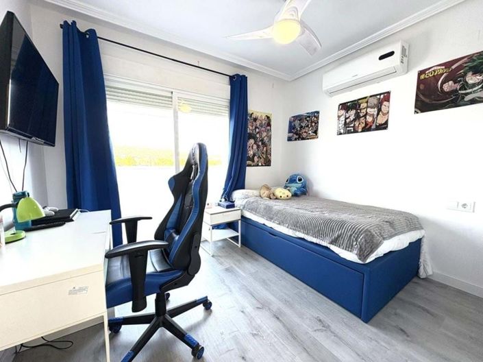 Image No.25-3 Bed Villa for sale