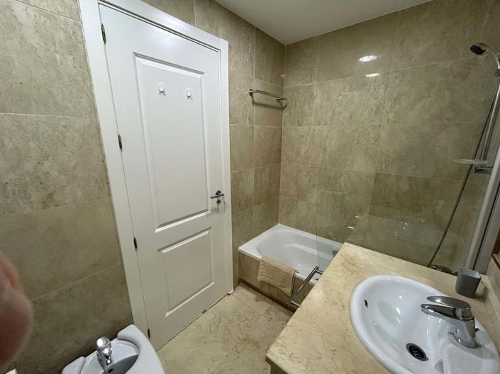 Image No.6-3 Bed Apartment for sale