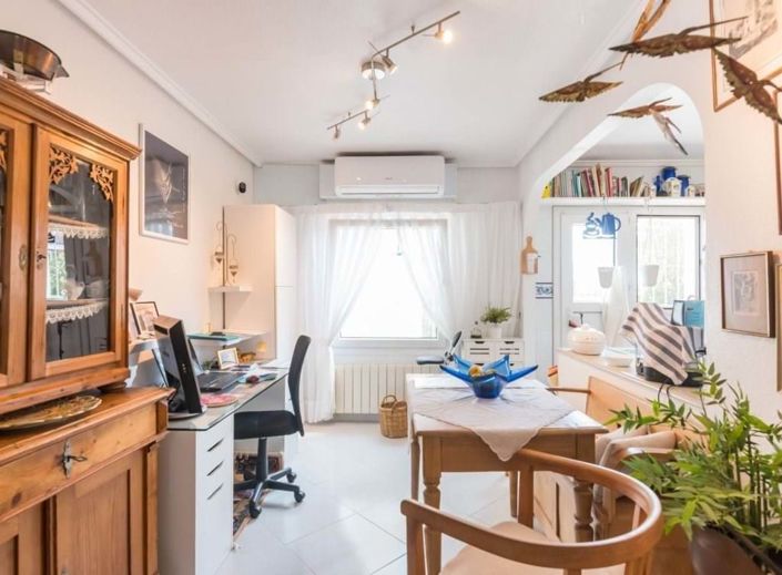 Image No.13-2 Bed Villa for sale