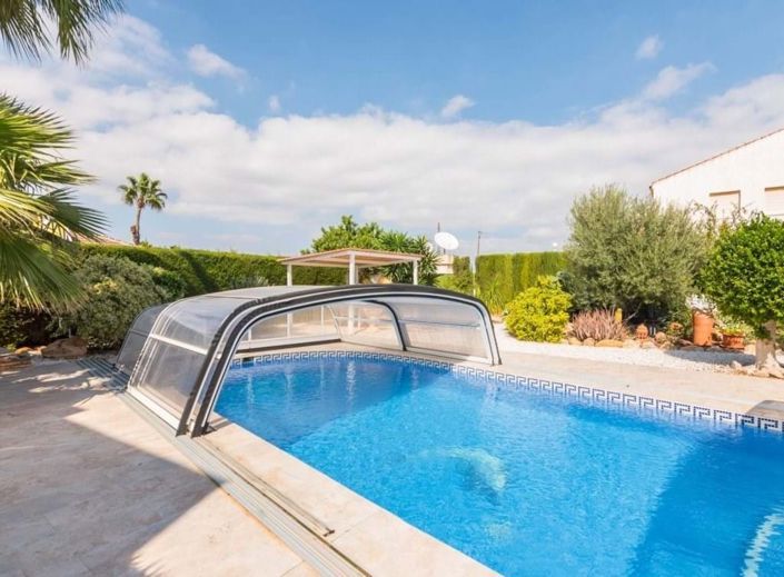 Image No.33-2 Bed Villa for sale