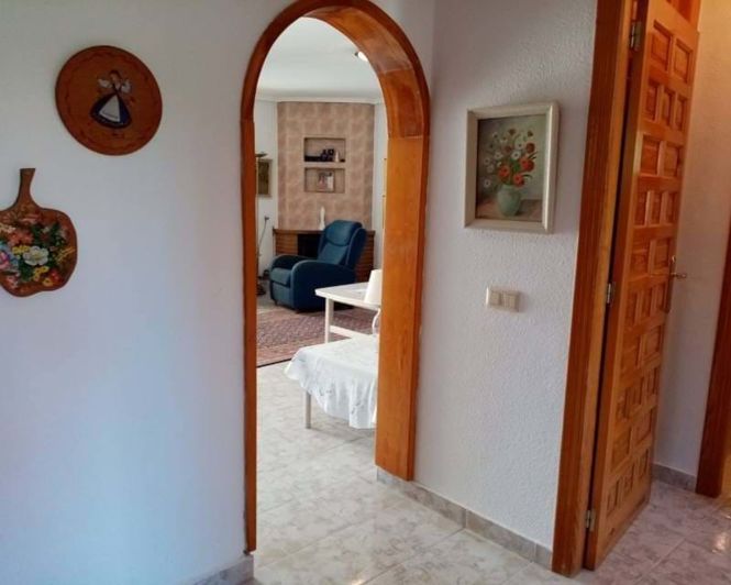 Image No.20-3 Bed Villa for sale