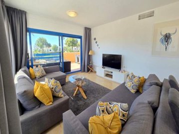 1447-645360-78d1f4f8b6655591b02d22fabb36a692d