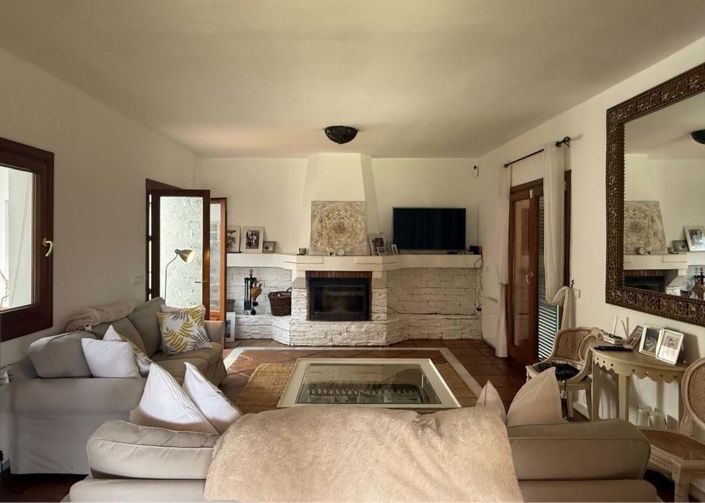 Image No.5-5 Bed Villa for sale