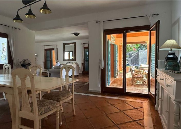 Image No.7-5 Bed Villa for sale