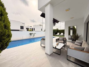 2 Bed Villa for sale