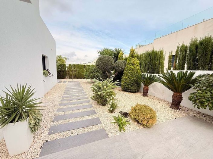 Image No.22-2 Bed Villa for sale