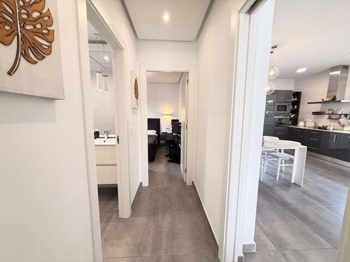 Image No.8-2 Bed Villa for sale