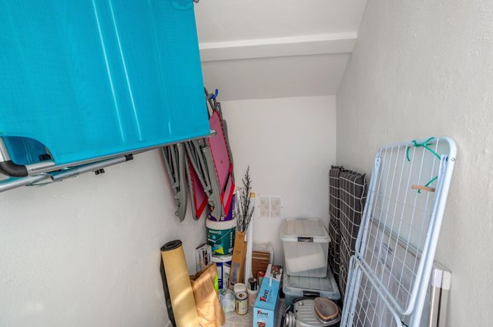 Image No.26-2 Bed Townhouse for sale